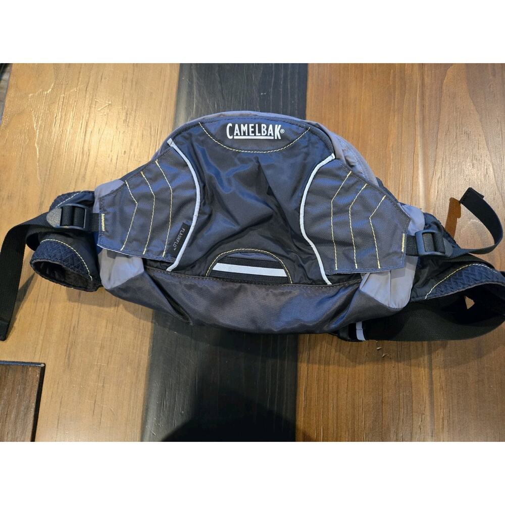 CamelBak Flashflo hydration bag w/ Pouch/Bladder